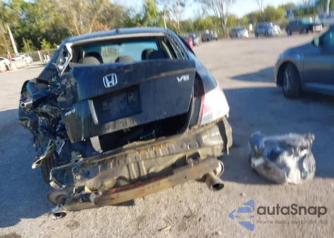 2010 Honda Accord 3.5 Ex-L z USA, uszkodzony, nr VIN 1HGCP3F84AA022555